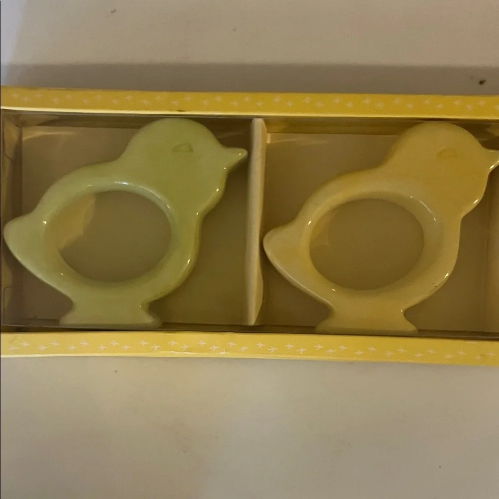 Williams Sonoma Pastel Easter Chick Napkin Rings Set::NIB::Rare